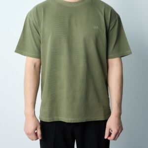 Alternative view of Basic T-shirt
